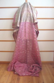 Sari 329