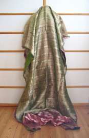 Sari 384