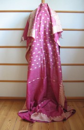 Sari 762