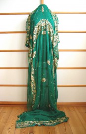 Sari 974