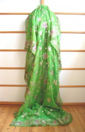 Sari 983