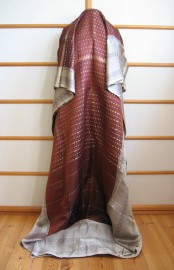 Sari 1670
