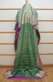 Sari 1975