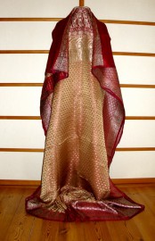 Sari 3617