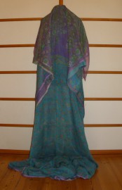 sari-4650